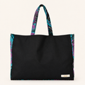Cabas en toile et wax noir motif hibiscus vue face - Amahès